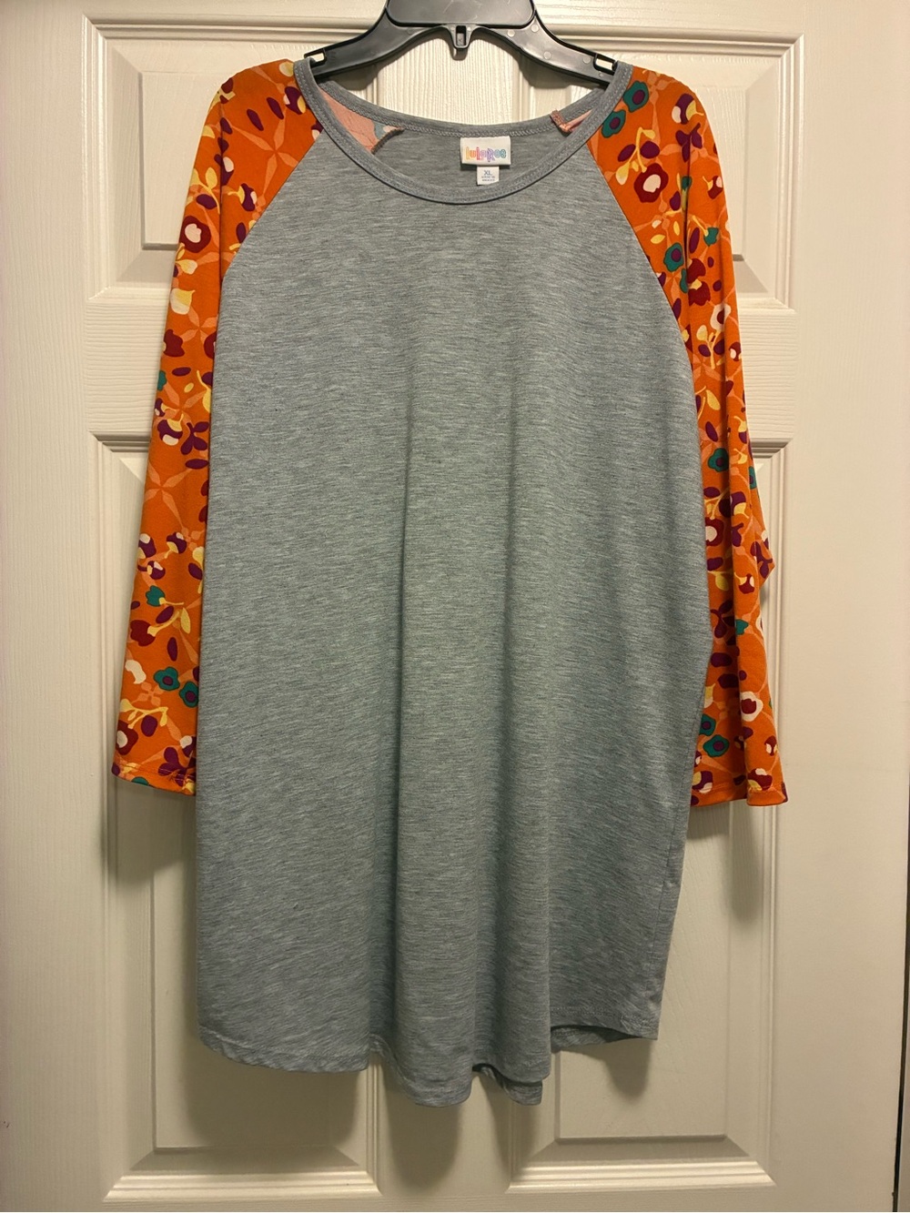 LuLaRoe Heather Gray Randy with Orange Floral Raglan Sleeves Size XL